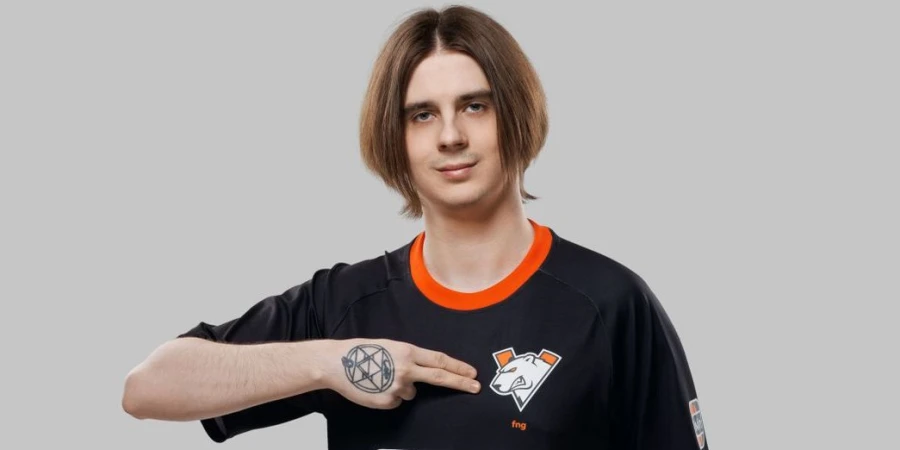 Белорусский киберспортсмен назвал главное преимущество Yatoro над Satanic