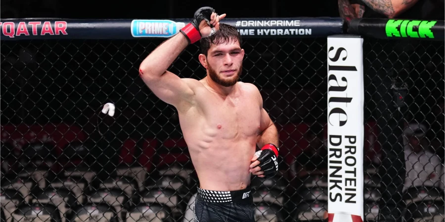 Полное видео боя Нурулло Алиев — Шаким Рок на UFC в Катаре