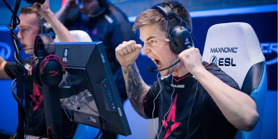 Astralis сыграет с Aurora Gaming в полуфинале PGL Astana 2025 — Natus Vincere покинули турнир
