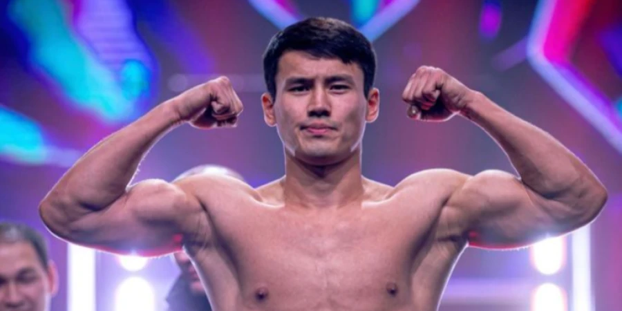 Танымал қазақ файтер-актер өзбек спортшысымен төбелеседі