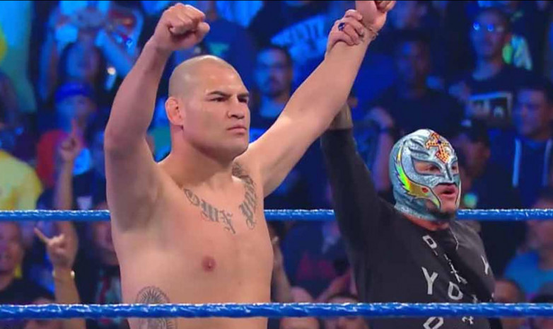 ВИДЕО. Кейн Веласкес перешел в реслинг, уйдя из UFC
