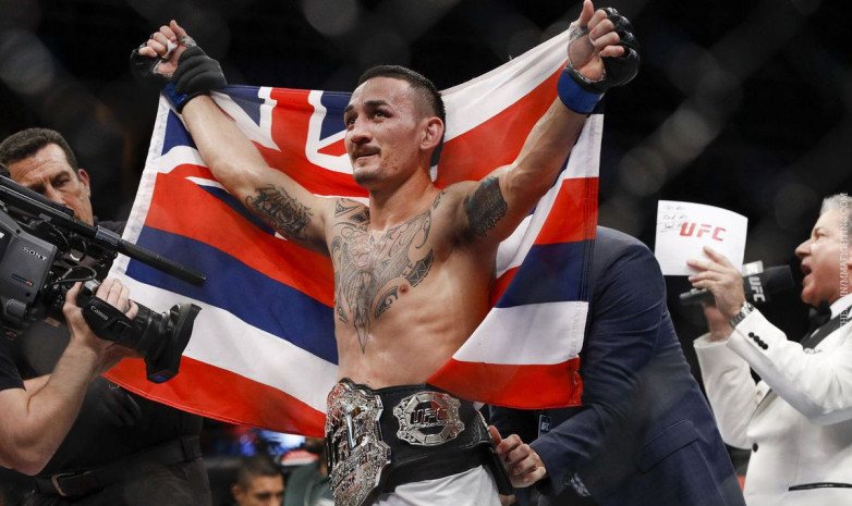 Макс Холлоуэй проведет защиту титула 14 декабря на UFC 245