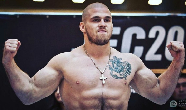 Артем Резников прошел взвешивание перед боем на ACA 100: Fight Day