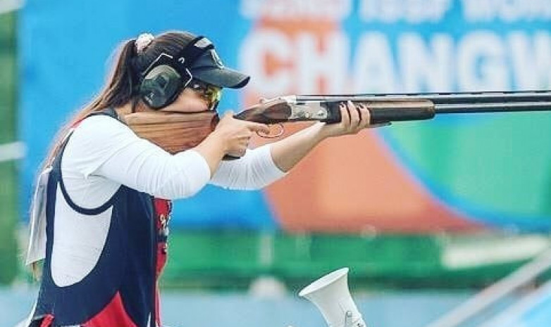 Казахстанская спортсменка на ЧА по стендовой стрельбе завоевала олимпийскую лицензию