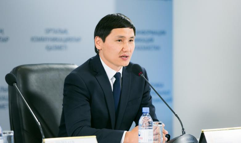 Бахтияр Артаев: Меніңше, Головкин жеңді