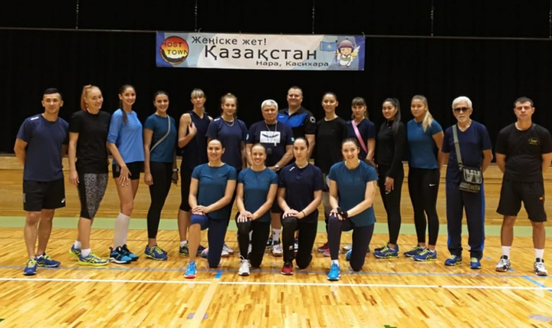 Волейболдан Қазақстан әйелдер құрамасы Жапонияның Касихара қаласында жаттығуда