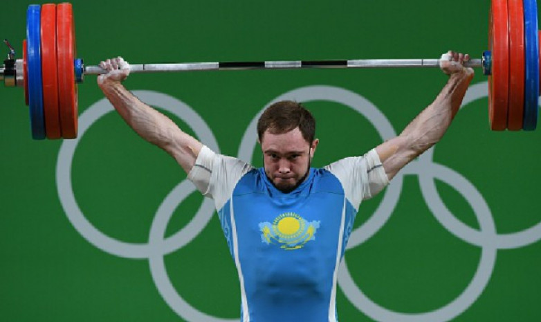 Денис Ұланов 89 келіге дейін салмақта ел чемпионы атанды