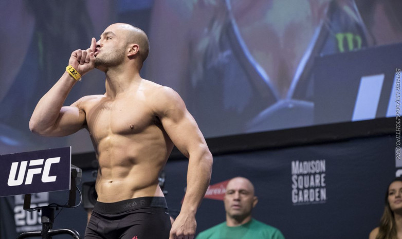 Эдди Альварес One FC лигасымен келісім шартқа отырды
