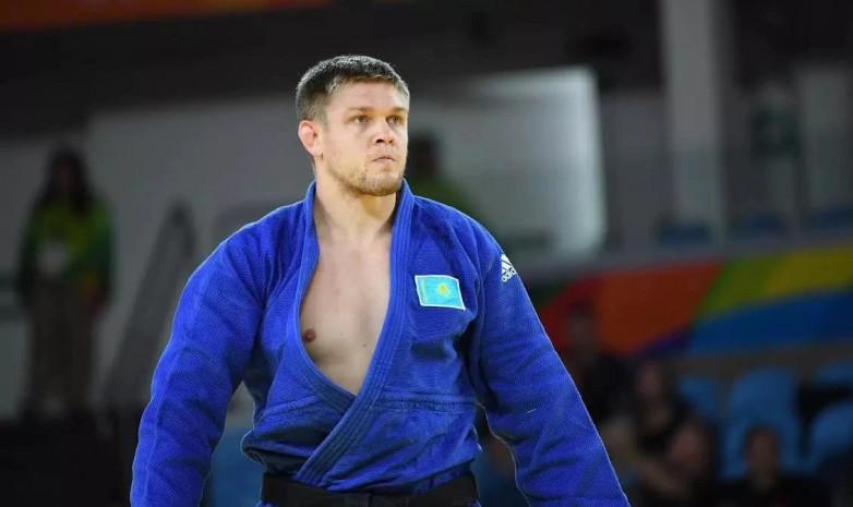 Әлем чемпионы Максим Раков спортпен қош айтысты