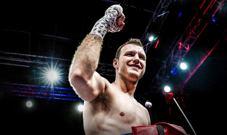 Пакьяоны жеңген WBO чемпионы Головкинмен айқасқысы келеді