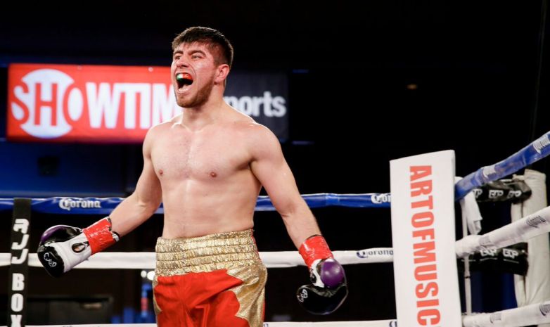 Қазақстандық боксшы IBF-тың чемпиондық титулын жеңіп алды