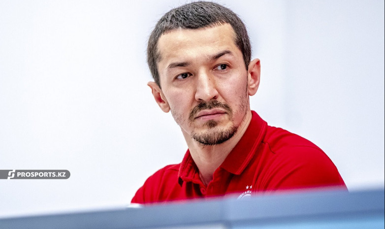 Дінмұхамбет Сүлейменов: Ер кезегі үшке дейін