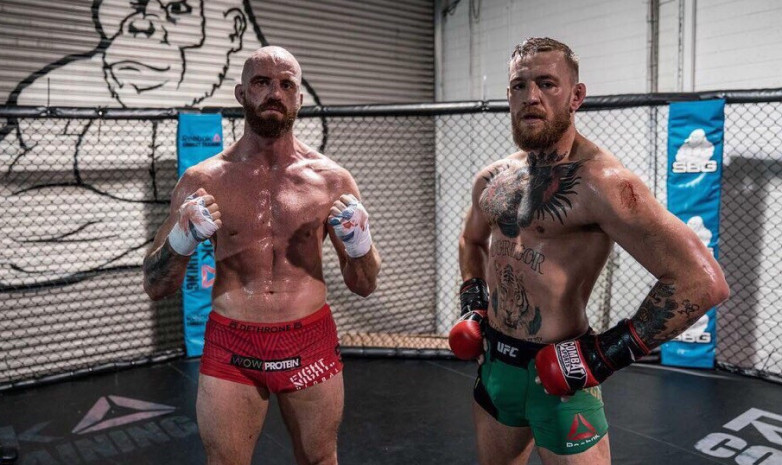 «Найманның» бұрынғы қарсыласы исламға тіл тигізгені үшін Fight Nights ұйымынан қуылды