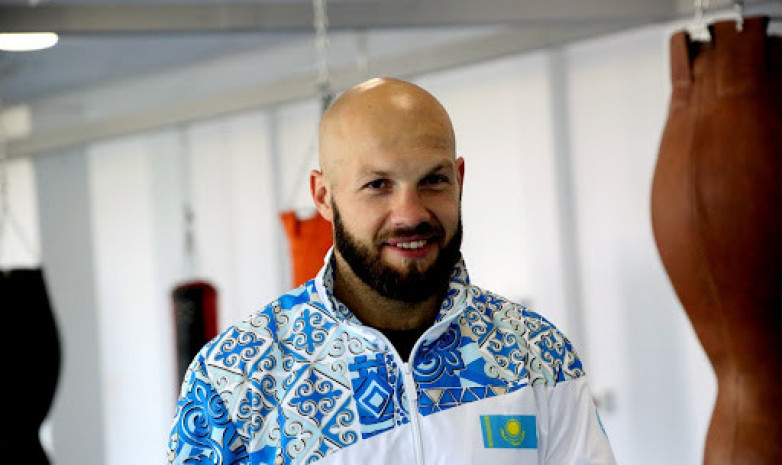 Үш боксшымыз Олимпиада жолдамасына қол жеткізді