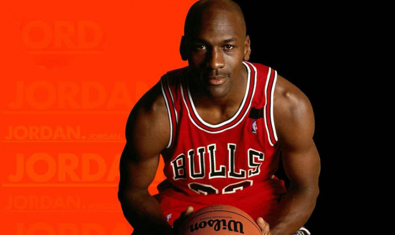 NBA жұлдызының ойын жейдесі 216 мың долларға сатылды