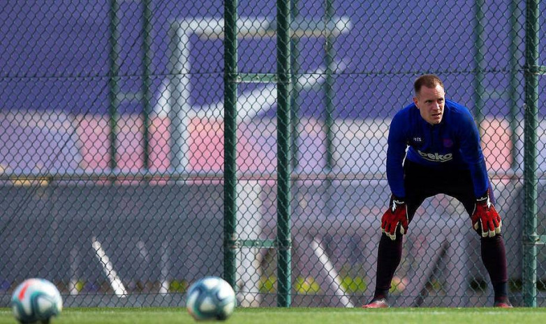 «Барселона» мен тер Штеген жаңа келісімшарт мәселесін кейінге қалдырды