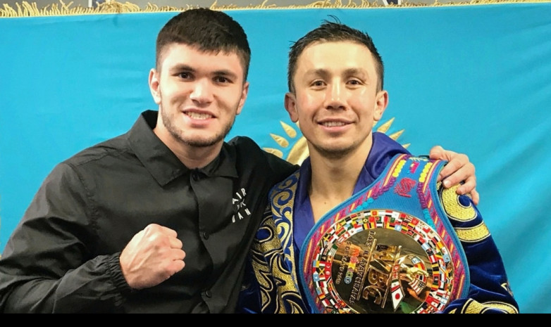 Әли Ахмедов пен Геннадий Головкин бірге жаттығып жатыр