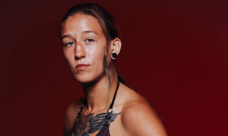 «Шайқас нәтижесі маған маңызды емес». Агапова UFC-дегі алғашқы жекпе-жегі жайлы