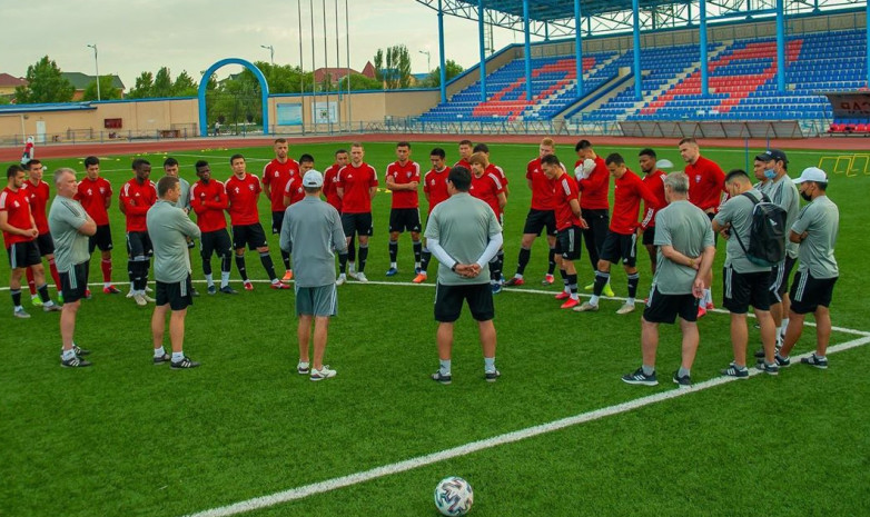 Футболисты «Кайсара» уходят в отпуск