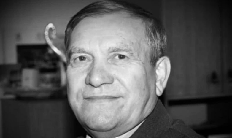 Анатолий Злотников өмірден озды...