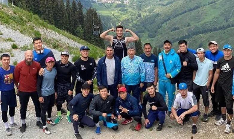 Бокстан Қазақстан құрамасының кезекті жаттығуына бейнешолу