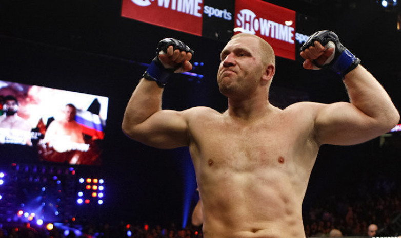 Александр Емельяненко выложил видео извинений Харитонова перед Кадыровым 