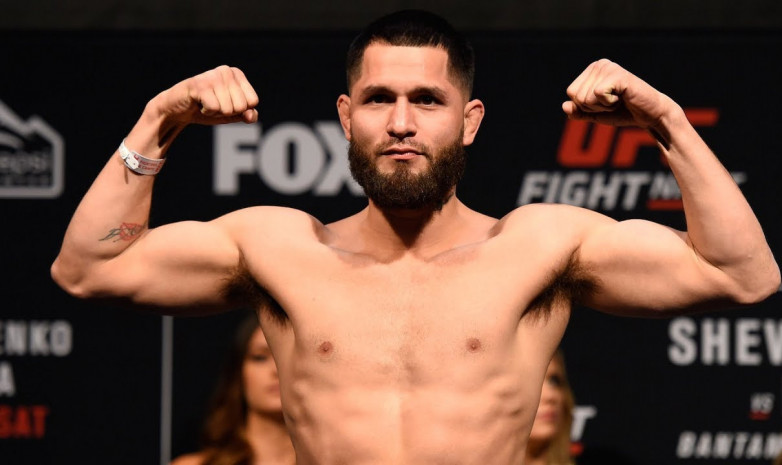 UFC 251: Масвидаль Бернстың орнына Усманмен жұдырықтасады 