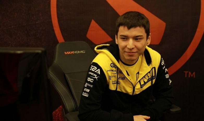 Акбар «SoNNeikO» Бутаев покинул Dota 2 коллектив «NiP»