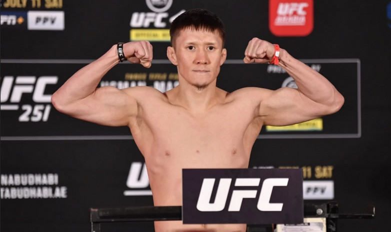 Жалғас Жұмағұлов UFC-дегі дебютінде қанша қаражат тапты?