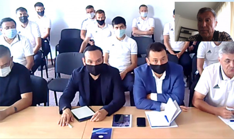 Әділбек Жақсыбеков кәсіби футбол төрешілерімен кездесуі өткізді