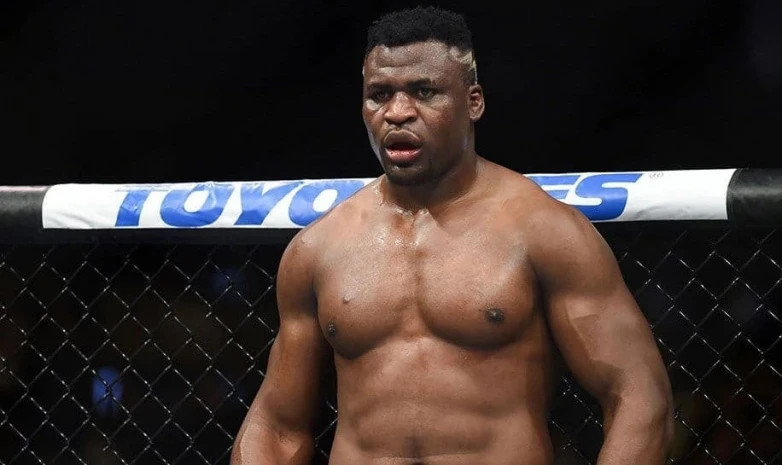 Нганну UFC-дің ауыр салмақтағы белбеуіне келесі үміткер болады