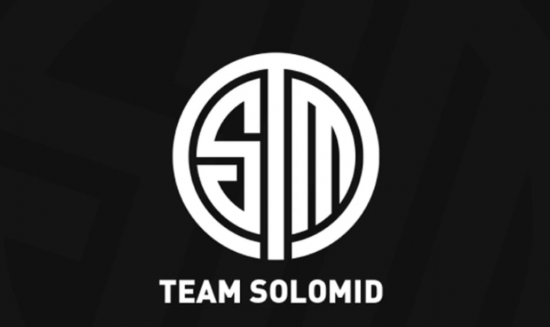 «Team SoloMid» выиграли у «Sentinels» и прошли в гранд-финал FaZe Clan Invitational