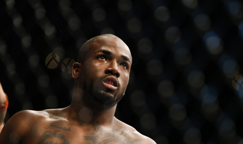 Видео. Боец UFC сорвал интервью, когда узнал о казни иранского борца