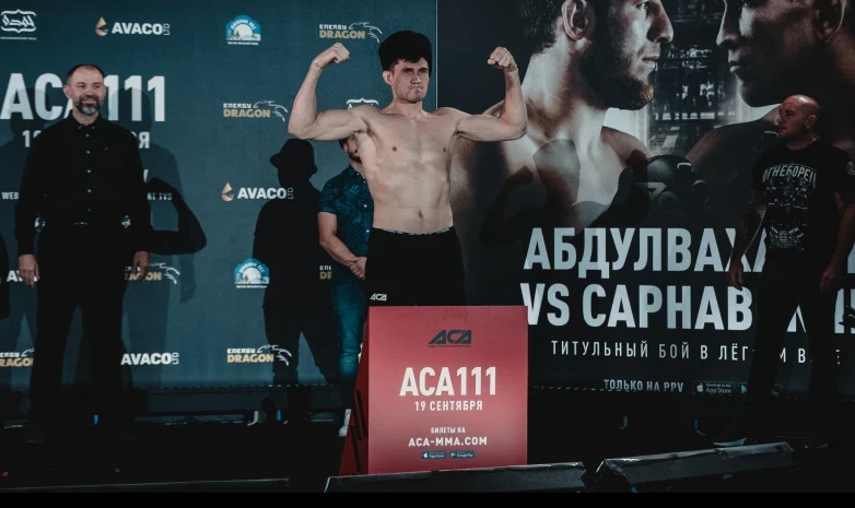 Георгий Кичигин ACA лигасындағы дебютінде жеңіске жетті