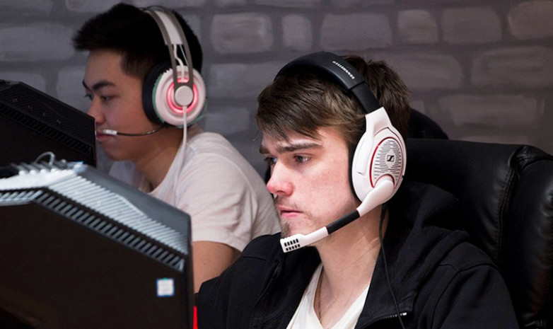 «HellRaisers» попрощались с «Miposhka» - игрок покинул Dota 2 коллектив