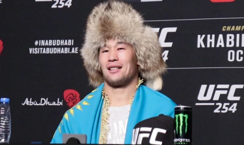Стал известен гонорар Шавката Рахмонова за дебютный бой в UFC