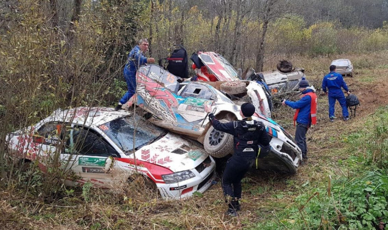 ВИДЕО. Массовая авария произошла на этапе Кубка России по ралли