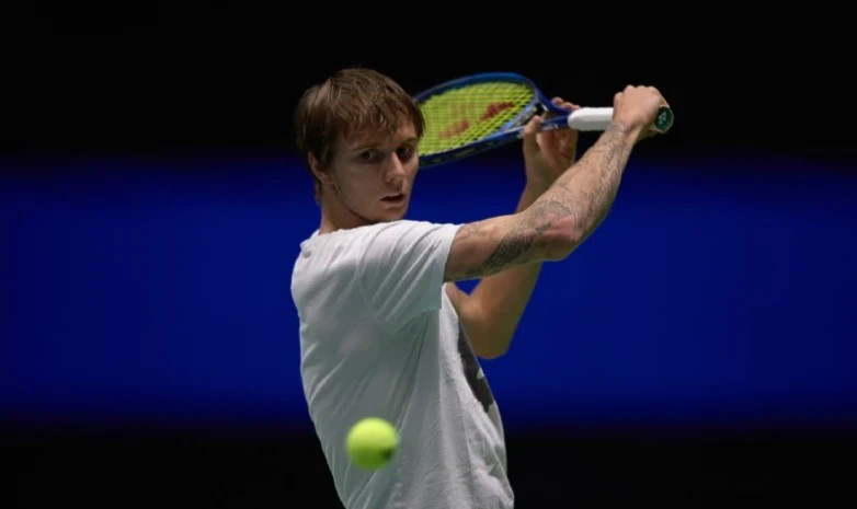 Александр Бублик Нұр-Сұлтандағы ATP турнирінің бірінші айналымында жеңіліп қалды