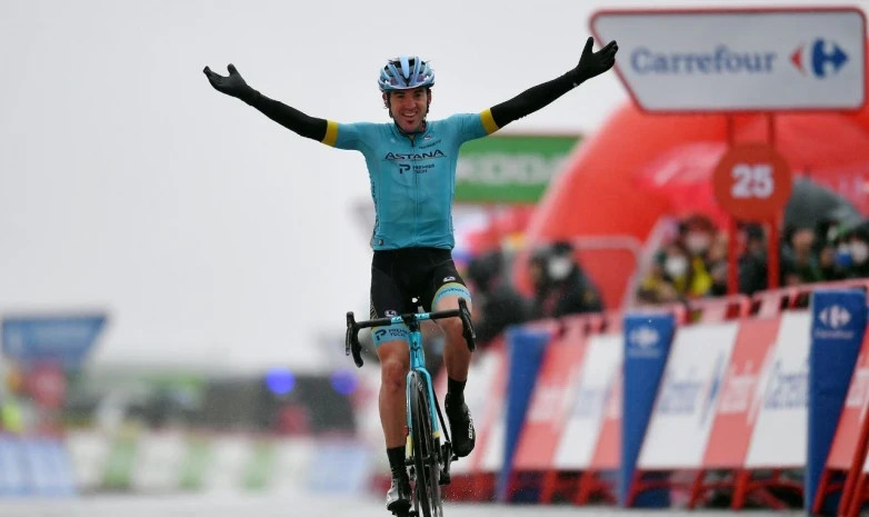 Йон Исагирре стал третьим на 17-м этапе «Вуэльты Испании»