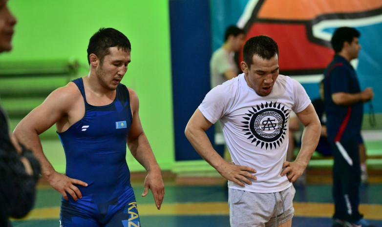 Ұлттық құрама оқу-жаттығу жиынын өткізіп жатыр