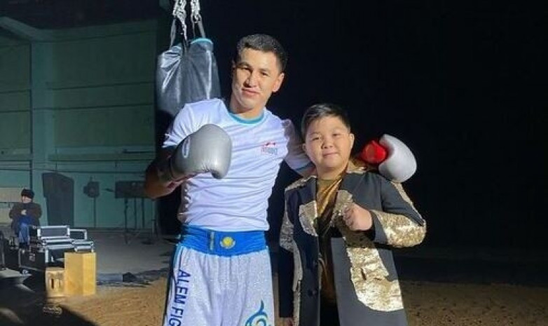Қазақстандық WBO белбеуінің иегері Ержан Максимнің бейнебаянына түсті