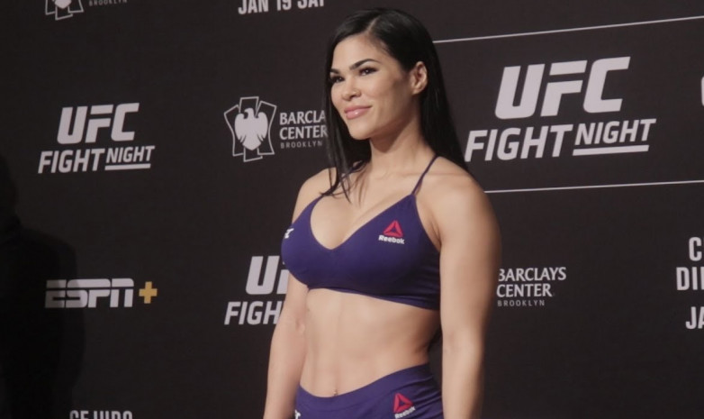 UFC уволил Остович из промоушена