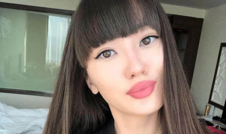 Алтынбекова жұбайымен түскен тағы бір фотосурет жариялады