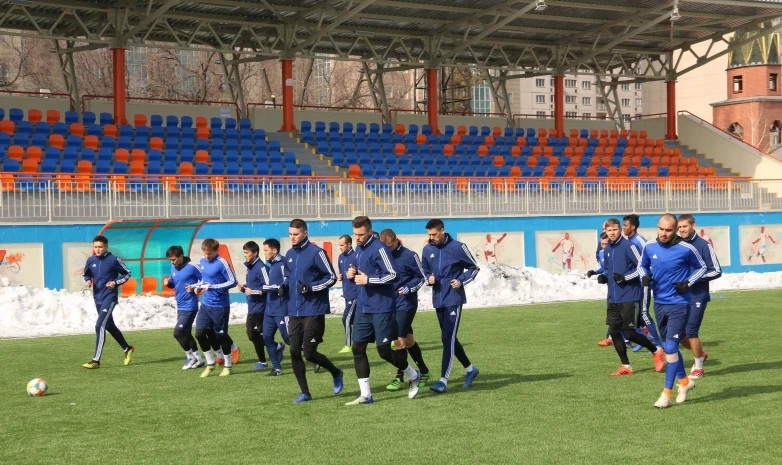 Қазақстандық клуб қарызға белшесінен батты