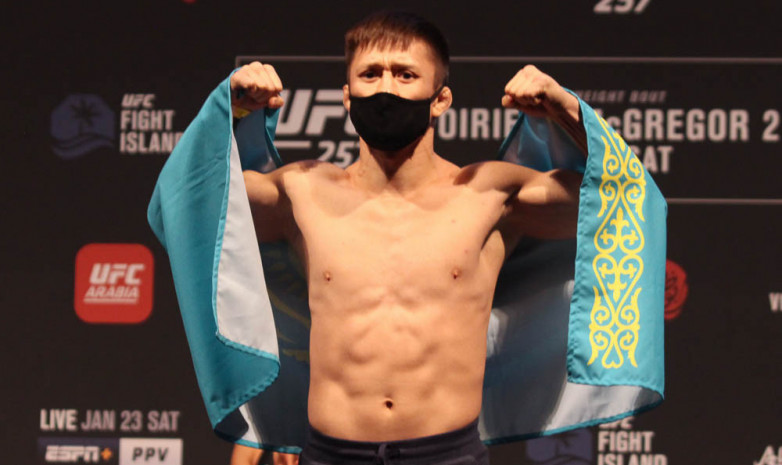 Где и когда смотреть второй бой Жалгаса Жумагулова в UFC