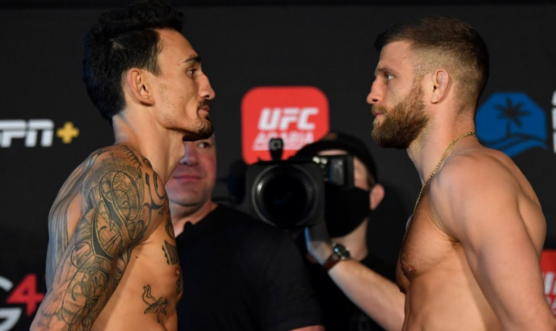 Видео. Церемония взвешивания и дуэль взглядов участников турнира UFC Бойцовский остров 7