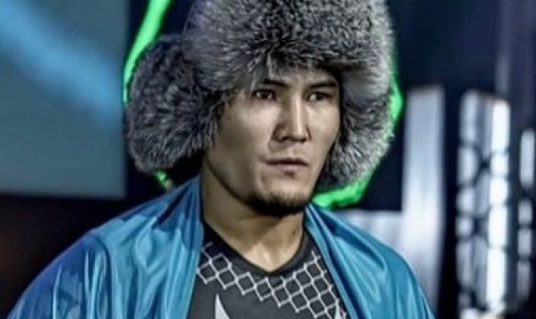 Әкішев UFC-дің бұрынғы файтеріне есе жіберді