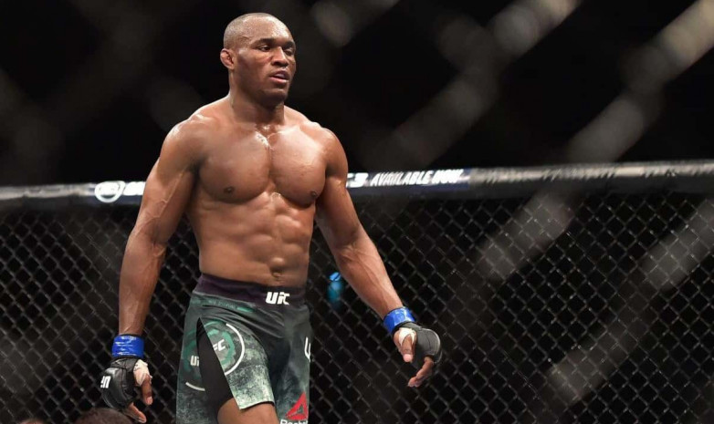 Камару Усман нокаутировал Гилберта Бернса на турнире UFC 258