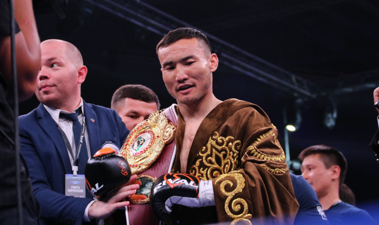 Қанат Ислам эквадорлық боксшыны жеңді