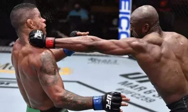 UFC 258: Турнирдің үздік сәттері (видео)